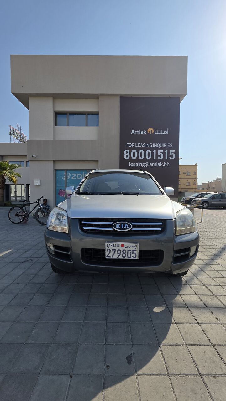 Isa Town, Vehicles, Cars & Trucks , BHD 1250,  Kia Sportage,  2008,  Automatic,  57000 KM,    In A Good Condition