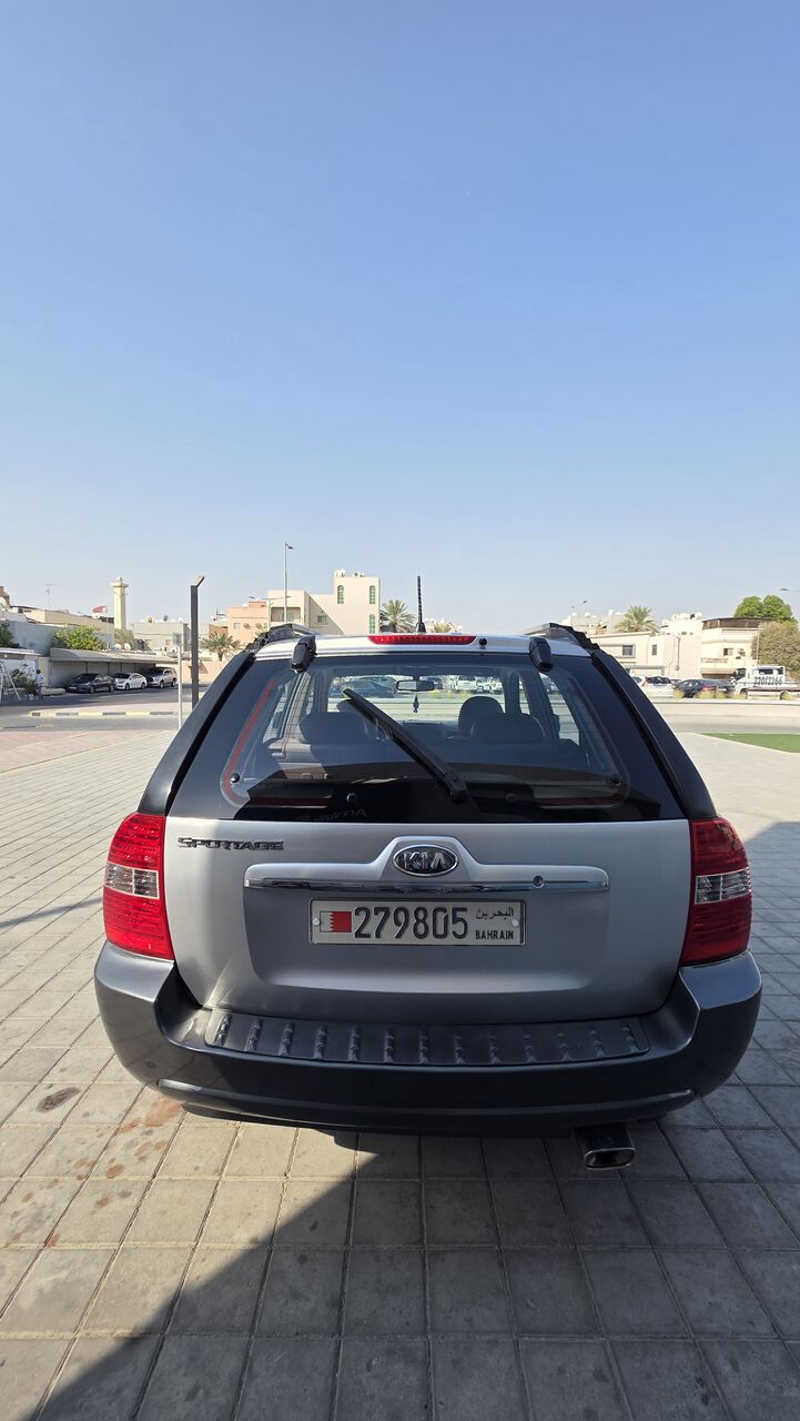 Isa Town, Vehicles, Cars & Trucks , BHD 1250,  Kia Sportage,  2008,  Automatic,  57000 KM,    In A Good Condition