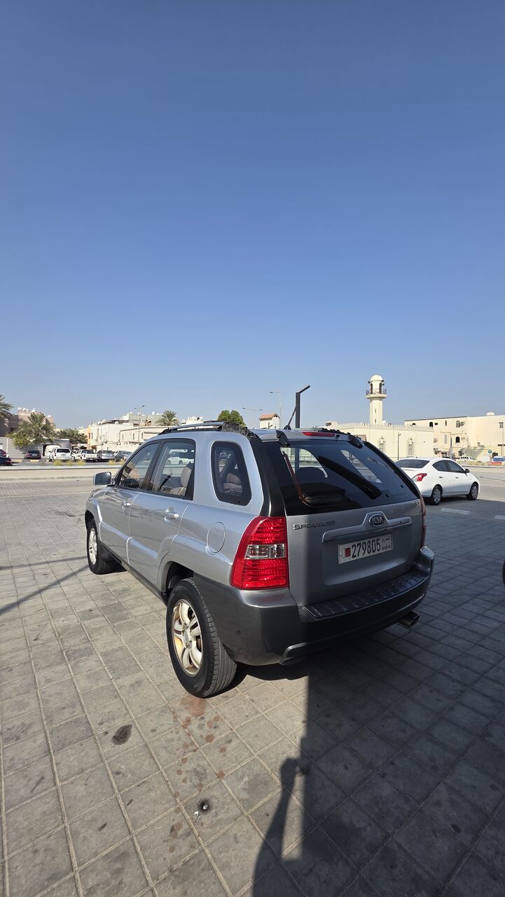 Isa Town, Vehicles, Cars & Trucks , BHD 1250,  Kia Sportage,  2008,  Automatic,  57000 KM,    In A Good Condition