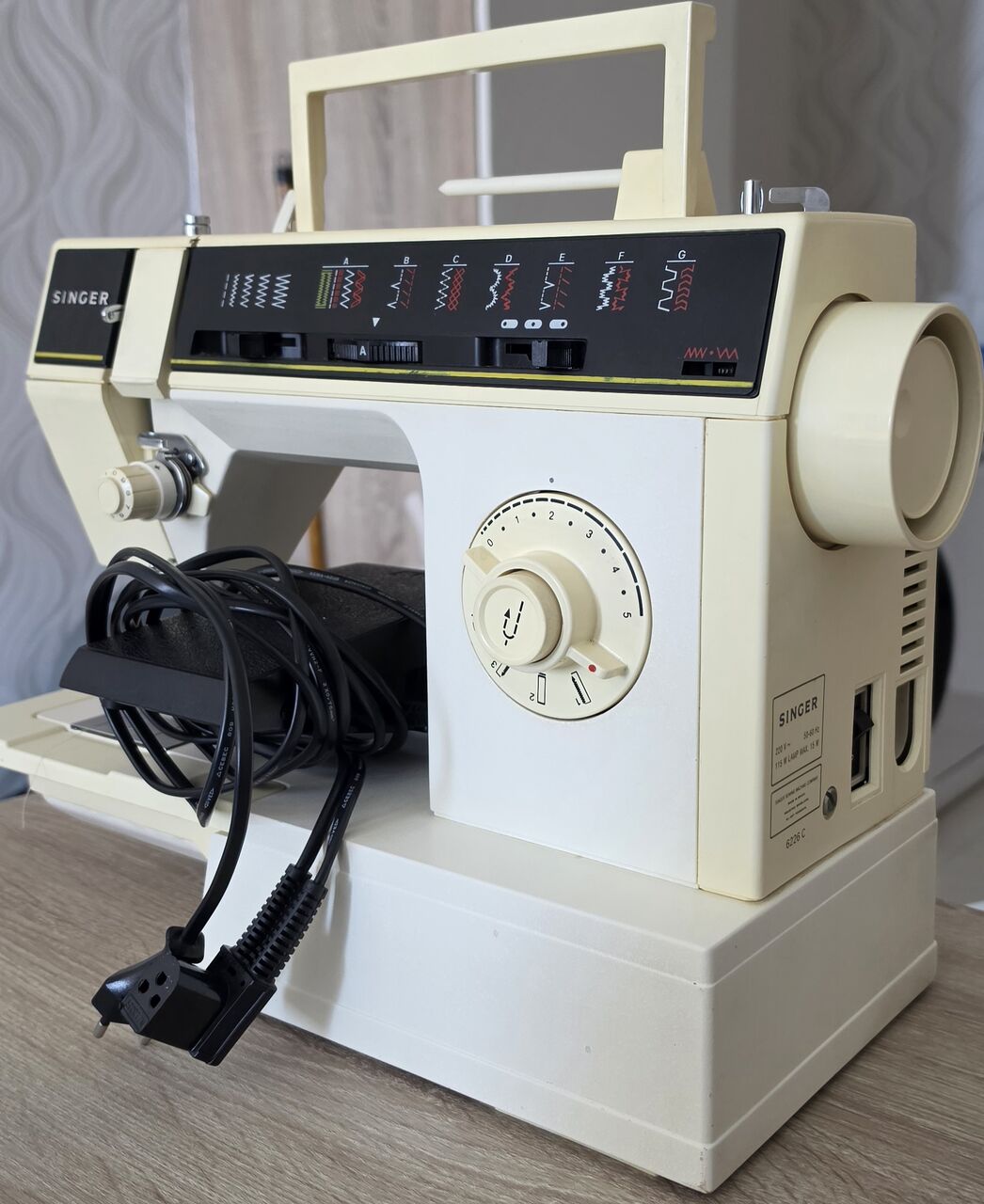 Manama, Appliances, BHD 30,  A Singer Sewing Machine Is Up For Sale In Good Condition- Serious Buyers Only