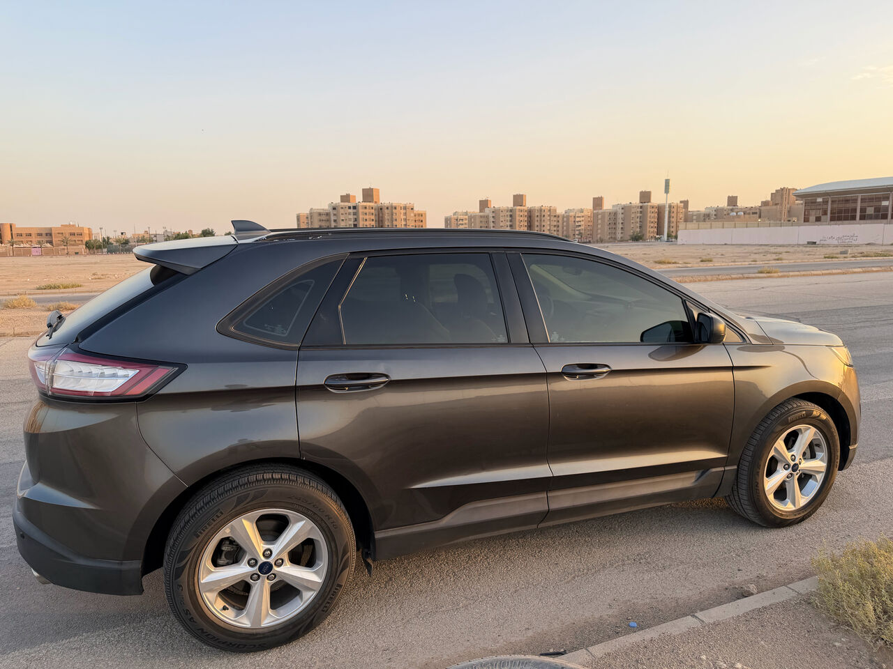 Al Aziziyah, Vehicles, Cars & Trucks , SAR 57000,  Ford Edge,  2017,  Automatic,  130000 KM,    V6 SE For Sale