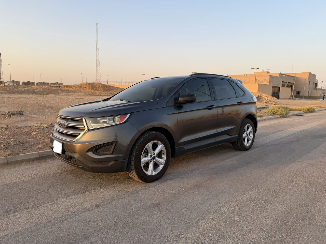 Al Aziziyah, Vehicles, Cars & Trucks , SAR 57000,  Ford Edge,  2017,  Automatic,  130000 KM,    V6 SE For Sale