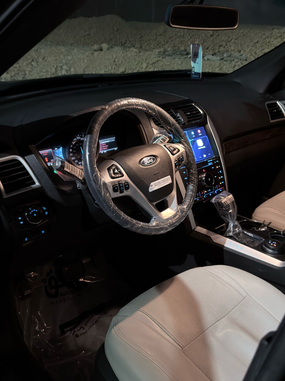 Riyadh, Vehicles, Cars & Trucks , SAR 40000,  Ford Explorer,  2012,  Automatic,  195000 KM,    Limited For Sale