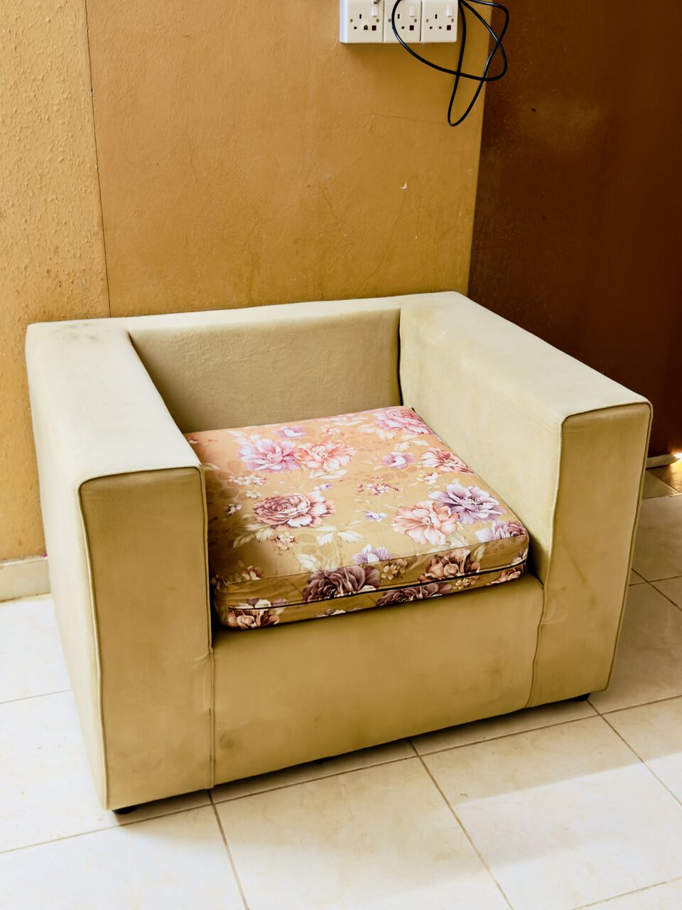 Al Zulfi, Furniture, SAR 800,  Used Furniture For Sale In Best Condition &mdash; With Cheap Price