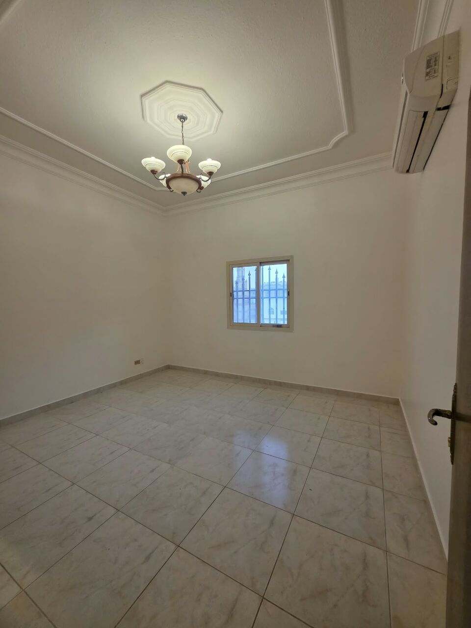 Khobar, Apartments, Flats, Houses & Villas, SAR 41000/year,  3 BR,  Consists Of:- 3 Bedrooms, 2 Living Room, 1 Majlis Room  4 Bathrooms, And A Kitchen,  Fast