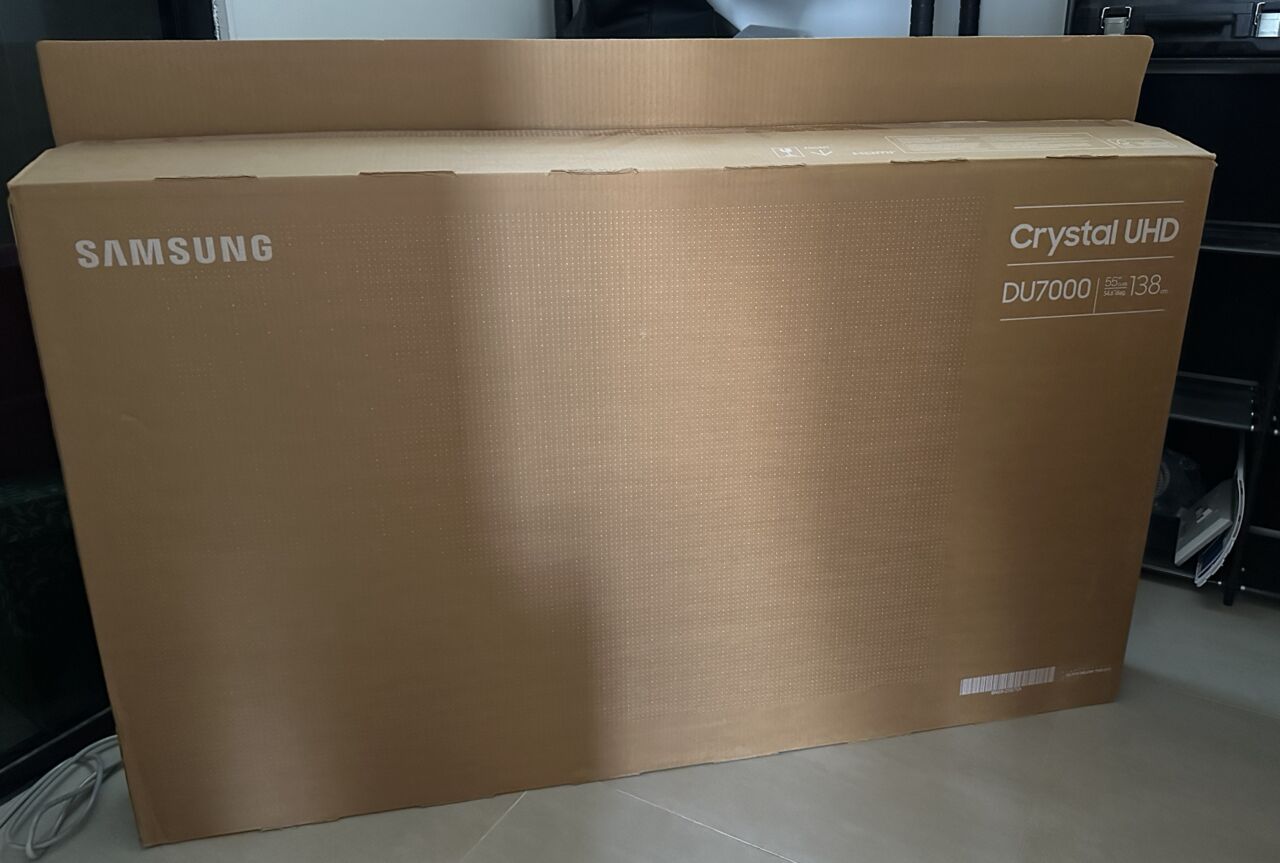 Riyadh, Appliances, SAR 1000,  Samsung 55" Crystal UHD 4K Smart TV DU7000 (2024) &mdash; With Box & Remote