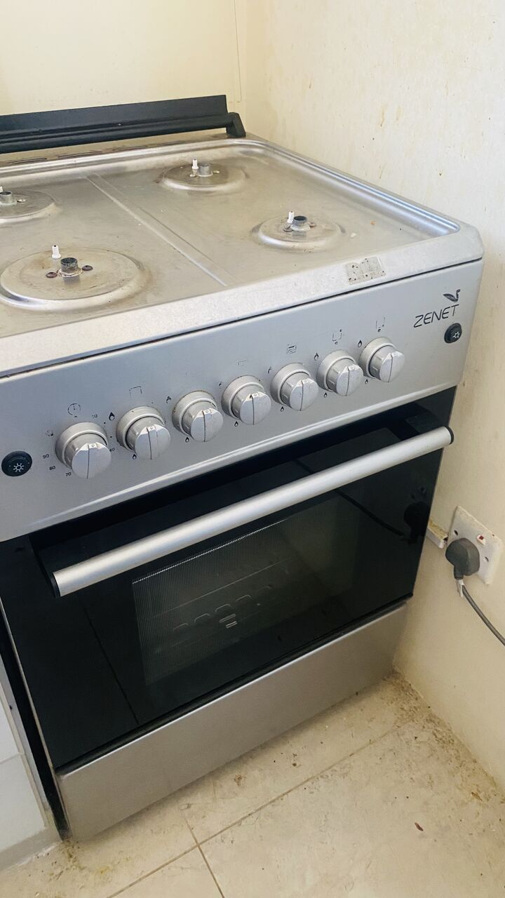 Manama, Appliances, BHD 40,  HOT DEAL!  Zenet 4-BURNER COOKING RANGE Same As New 40BD 36487976