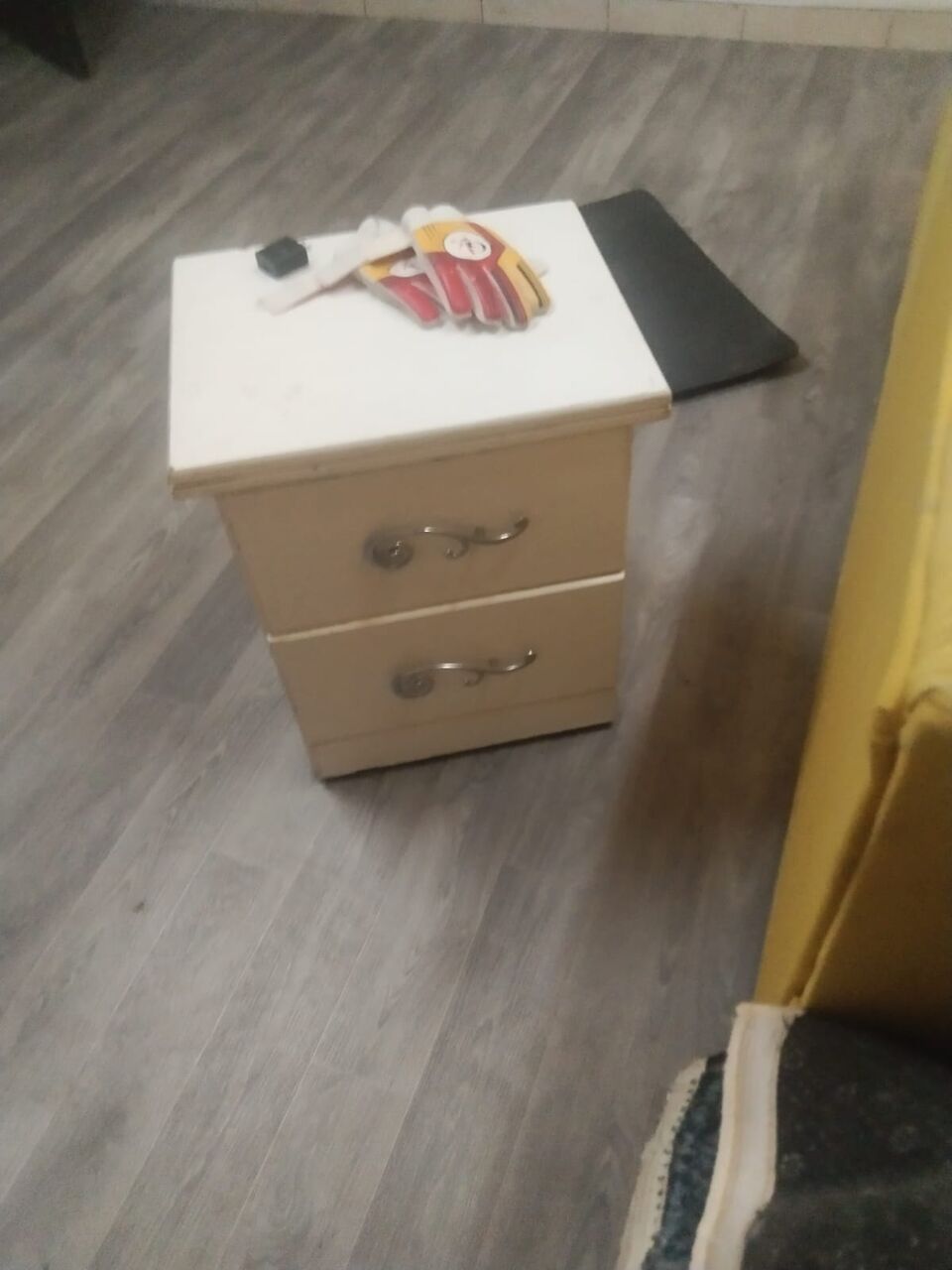 Dammam, Household Items, SAR 175,  Large Bed Sett Good Condition  -175 Riyals