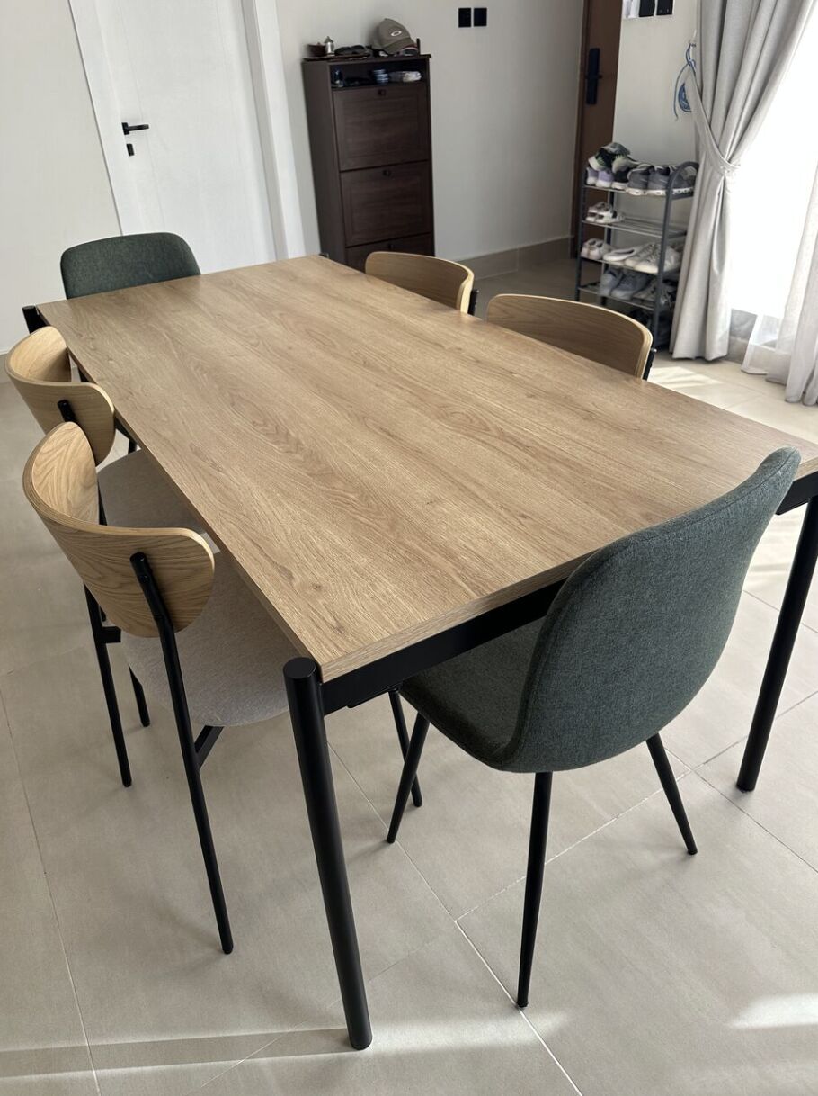 Riyadh, Furniture, SAR 900,  Dining Table + 6 Chairs &mdash; Wood & Black Metal