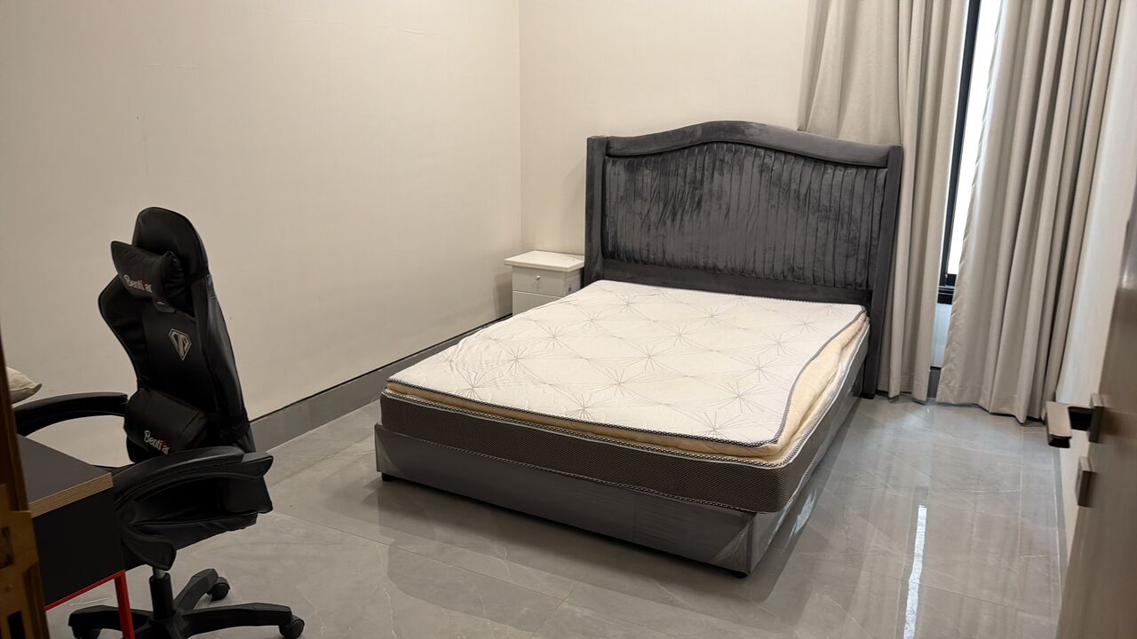 Riyadh, Furniture, SAR 400500,  Bed With Mattress King And Queen Single