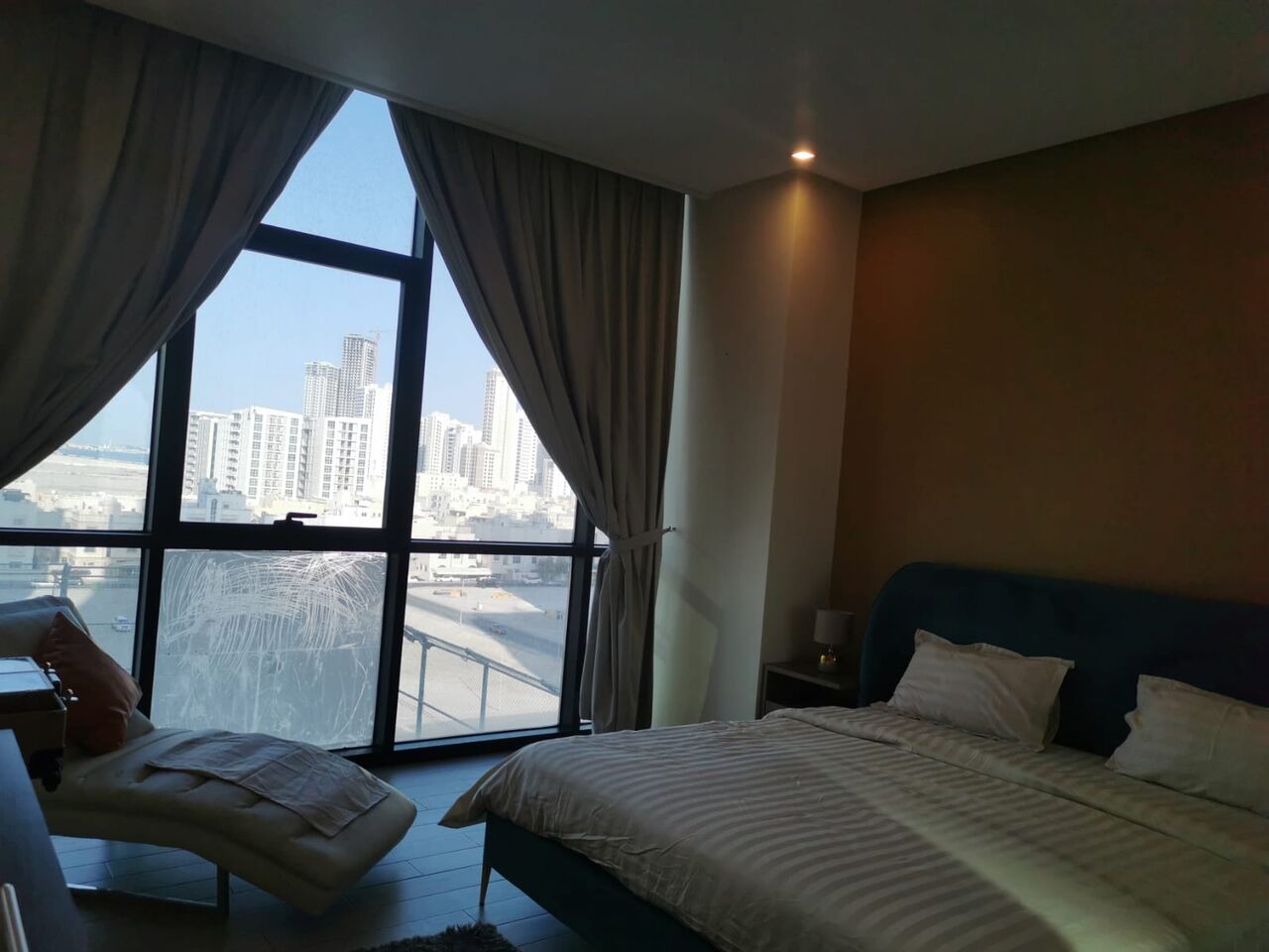 Juffair, Apartments, Flats, Houses & Villas, BHD 450/month,  2 BR,  2 Bedroom Luxurious Flat Fully Furnished With All Facilities - 450 BD