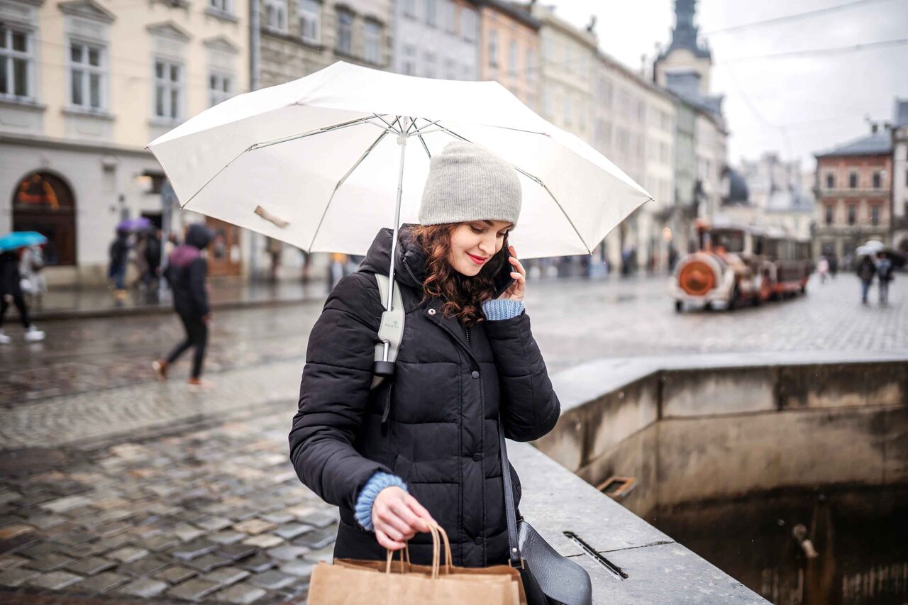 New York, Business, Umbrella Holder: The Convenient Way To Carry Your Umbrella