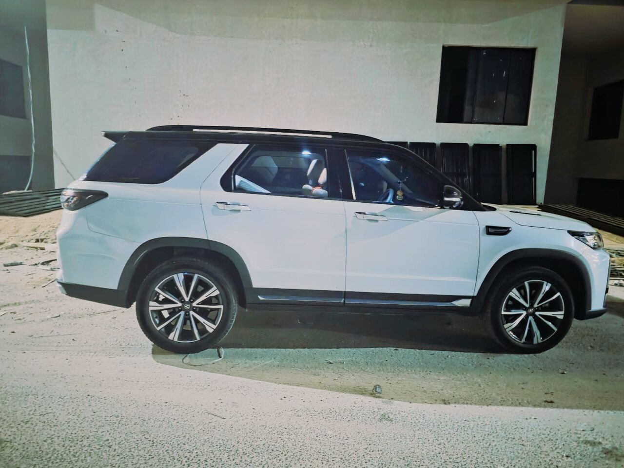 Dhahran, Vehicle Lease Transfer, SAR 2900,  CHANGAN CS 95 FOR RENTAL