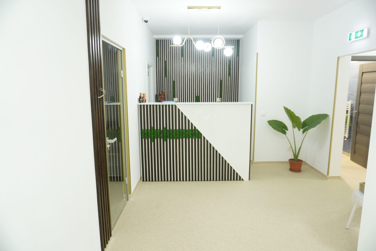 Bucharest, Business, Chromatic Dental Clinic