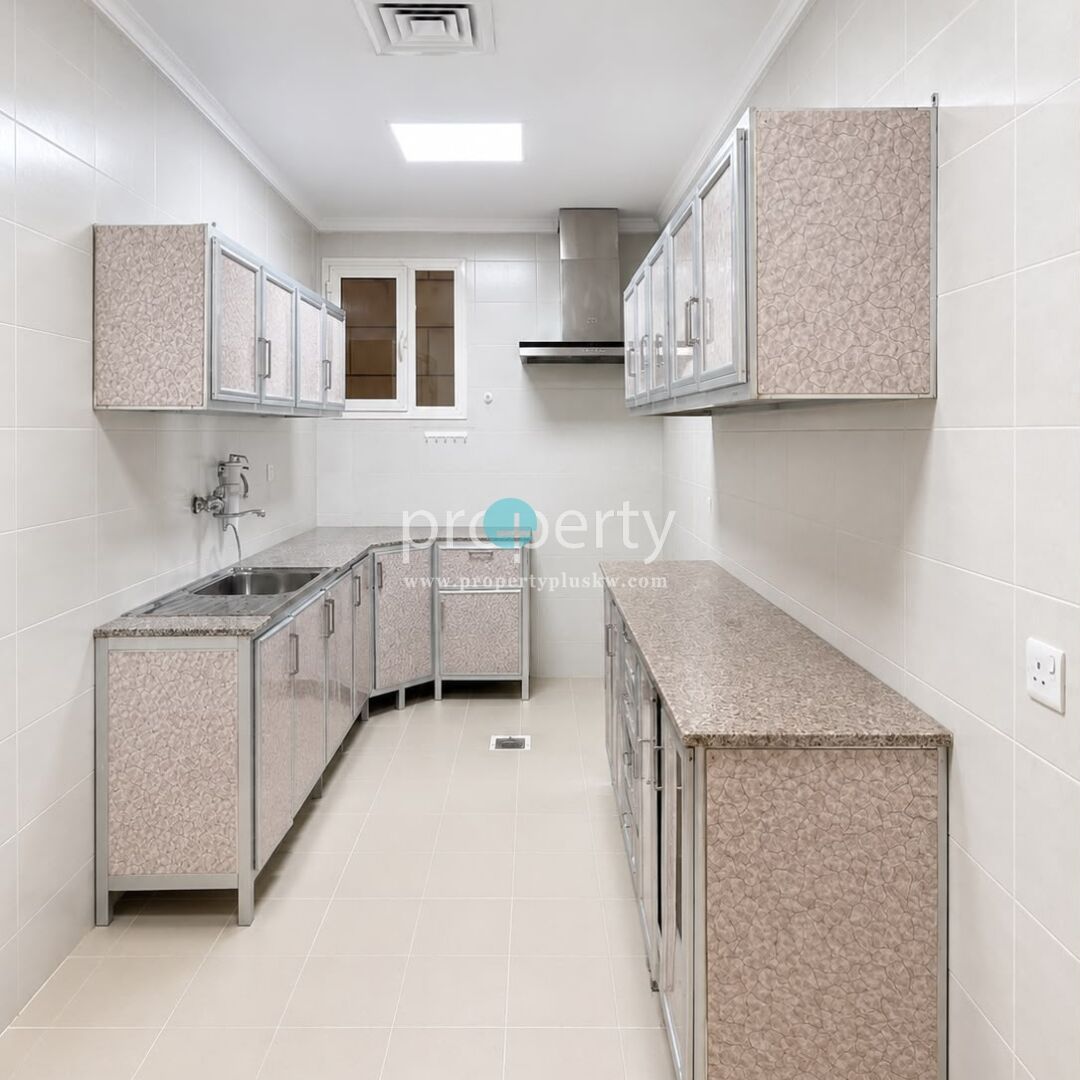 Salwa, Apartments, Flats, Houses & Villas, KWD 550/month,  3 BR,  Spacious Family 3-Bedroom Flat For Rent In Salwa