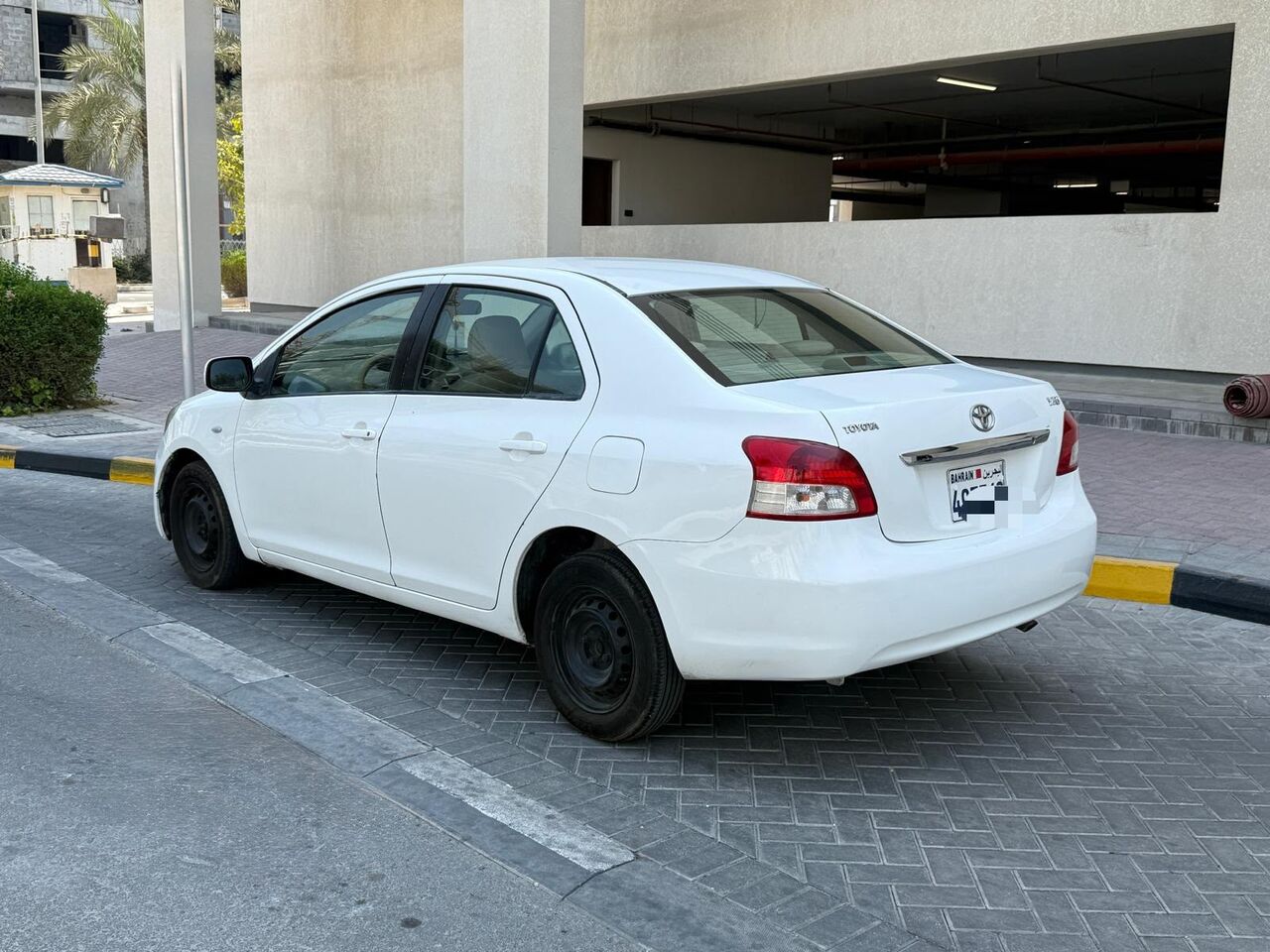 Budaiya, Vehicles, Cars & Trucks , BHD 1550,  Toyota Yaris,  2010,  Automatic,  1223456 KM,