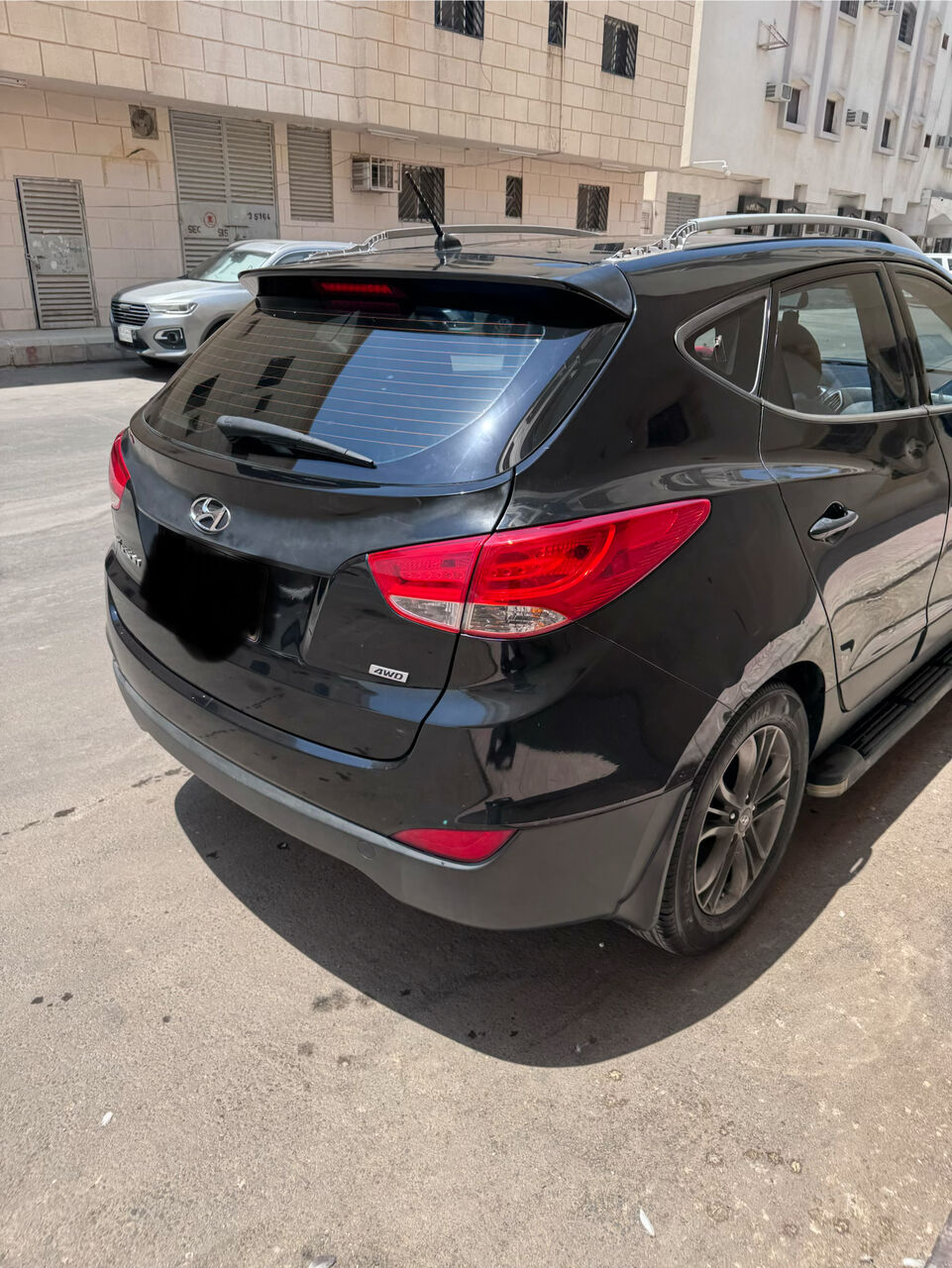 Riyadh, Vehicles, Cars & Trucks , SAR 32000,  Hyundai Tucson,  2015,  Automatic,  239000 KM,    (2.0L) &ndash; Excellent Original Condition (Sunroof & Rear Camera)