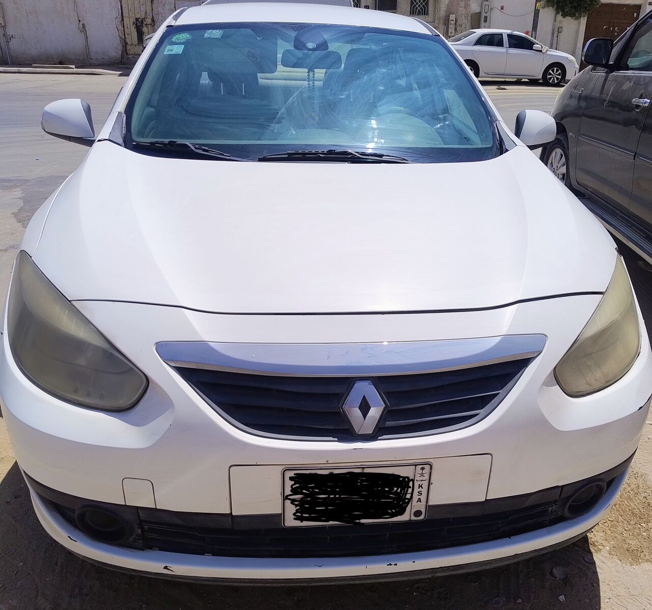 Riyadh, Vehicles, Cars & Trucks , SAR 12000,  Renault Fluence,  2012,  Automatic,  288600 KM,  Selling My