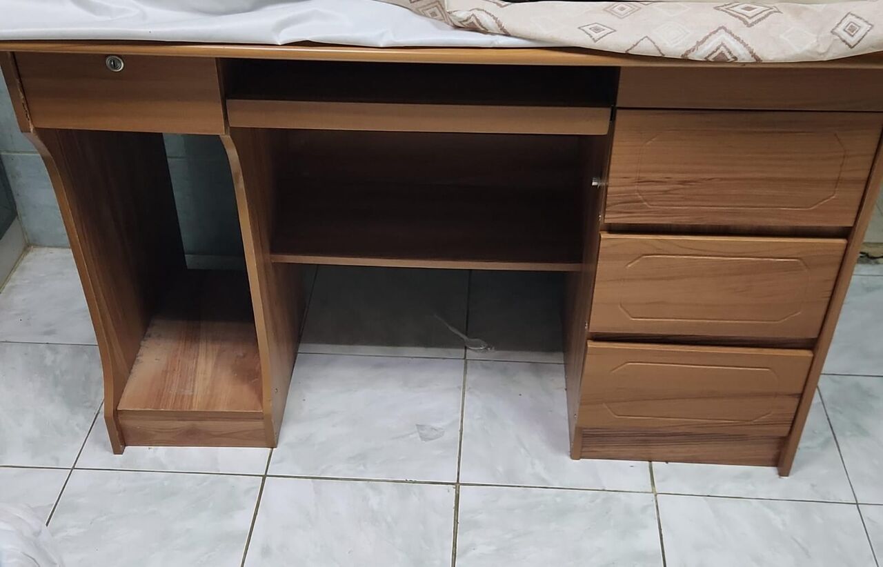Riyadh, Furniture, SAR 159,  Wooden Study/ Office Table