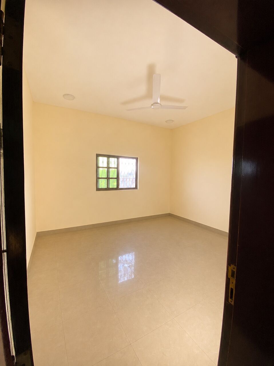 Bani Jamra, Apartments, Flats, Houses & Villas, BHD 160/month,  3 BR,  For Rent &ndash; Apartment In Bani Jamra (prime Location).