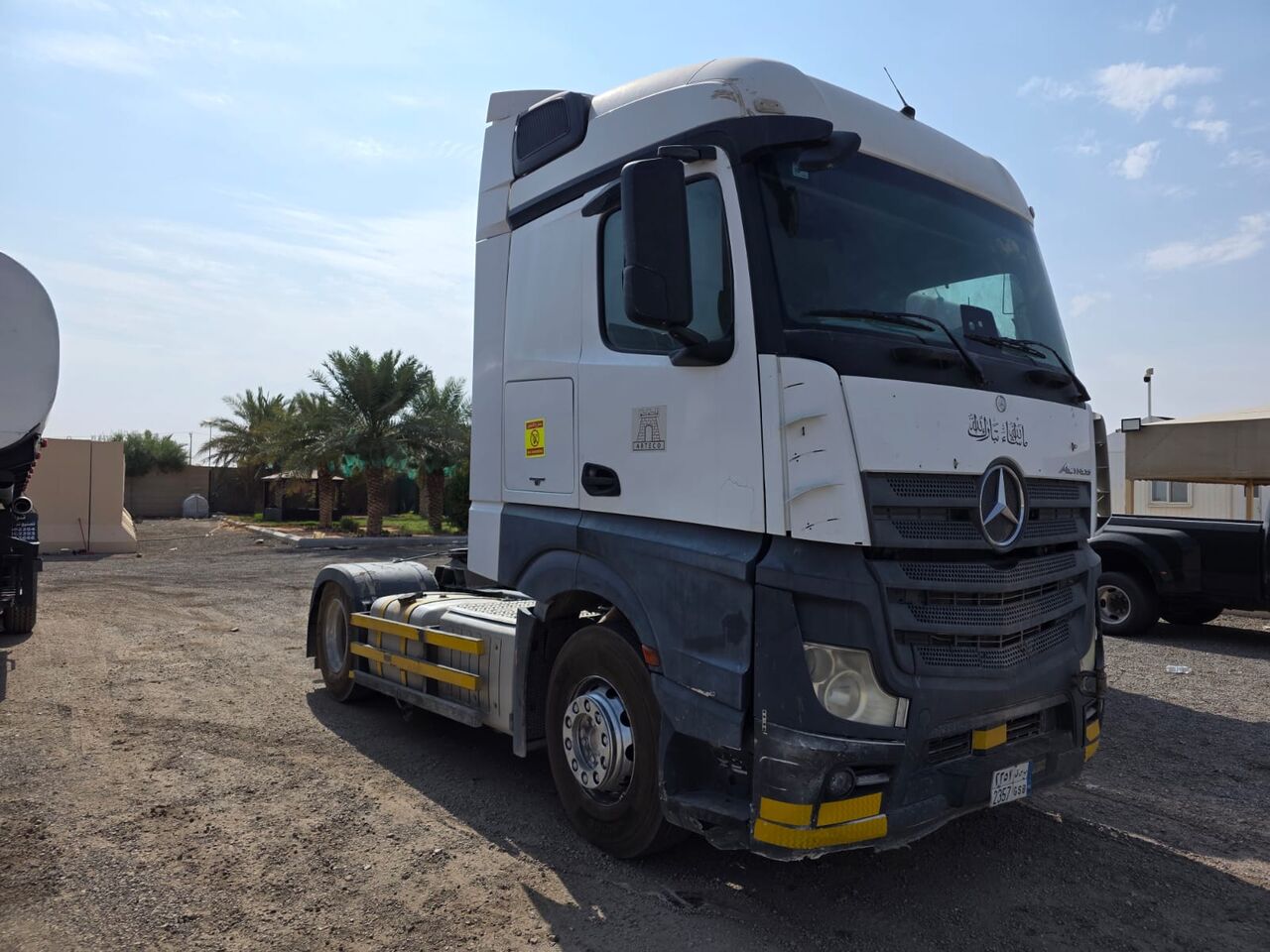 Al Kharj, Vehicles, Cars & Trucks , SAR 85,  Mercedes Actros MP4 2015 Model Automatic,  2015,  Automatic,  146 KM,  For Sale Mp4 Actros Model   Transmission