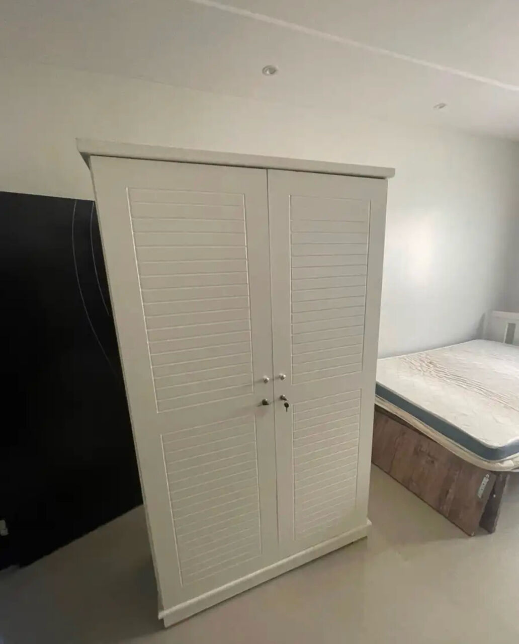 Riyadh, Furniture, SAR 500,  Bedroom Set With Two Single Beds, Wardrobe, And Mattresses