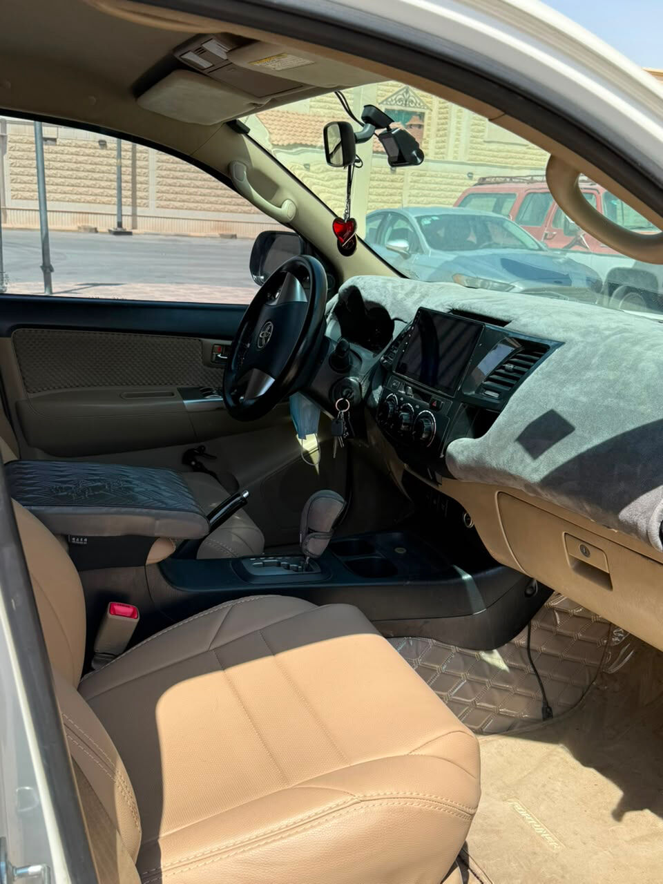 Riyadh, Vehicles, Cars & Trucks , SAR 43000,  Toyota Fortuner,  2014,  Automatic,  510000 KM,  Fortuner