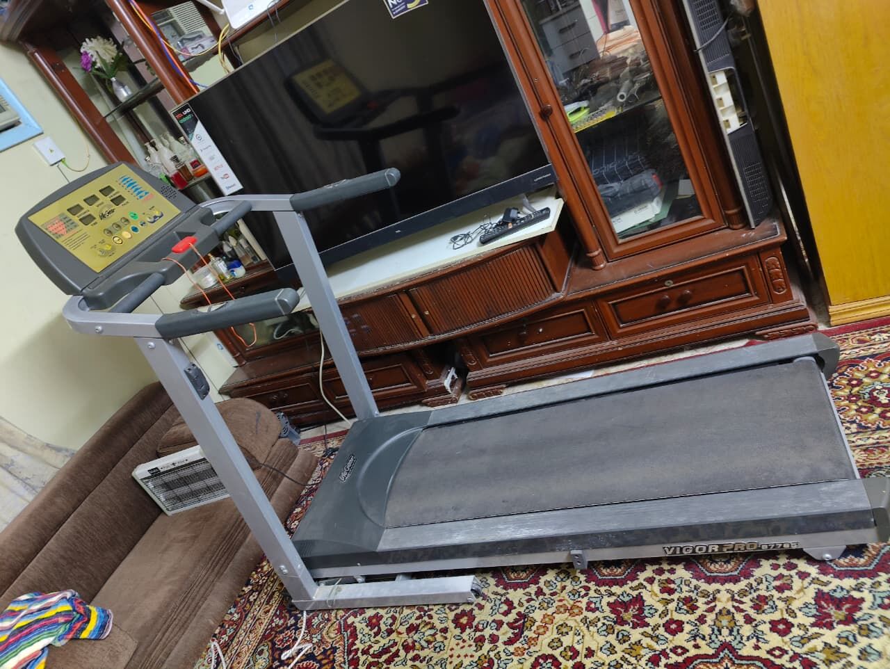 Jeddah, Sporting Goods, SAR 600,  Sports Equipment - Treadmill, Abdominal & Massager