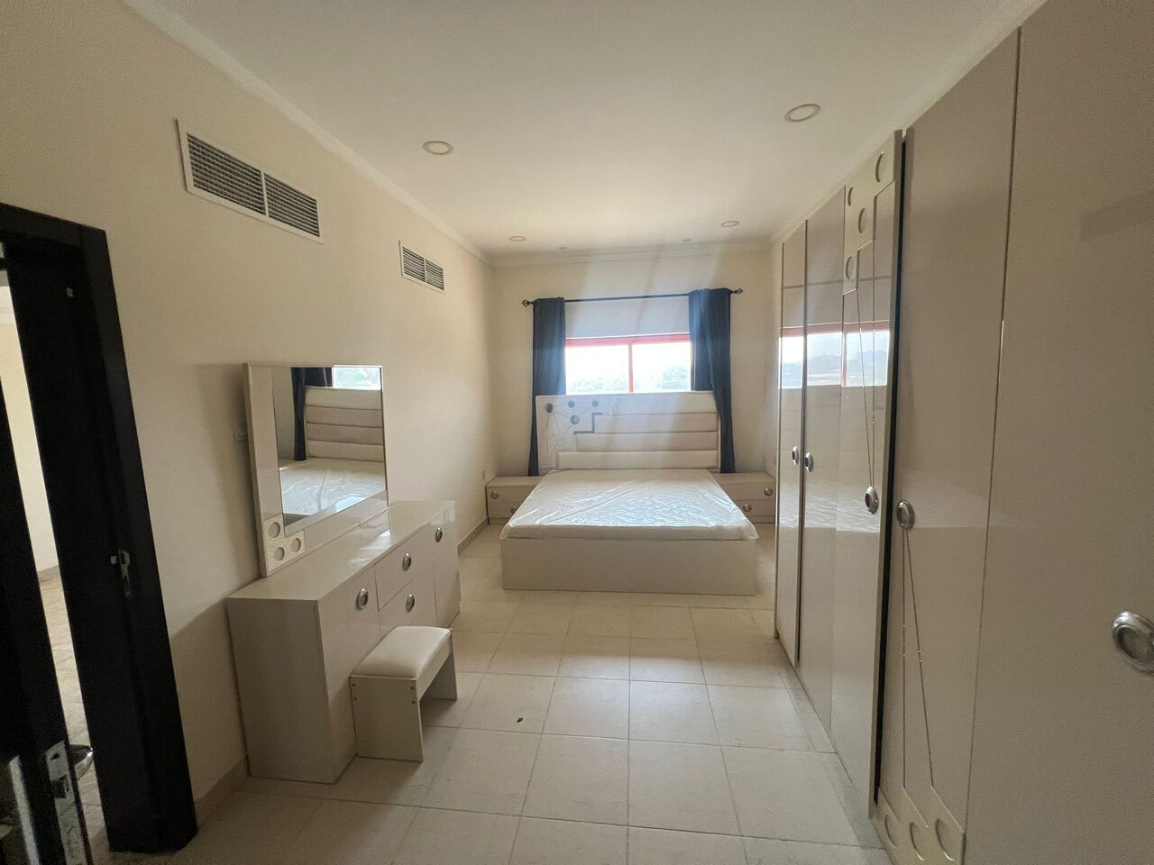 Burhama, Apartments, Flats, Houses & Villas, BHD 400/month,  Furnished,  3 BR,  Apartment For Rent In Burhama | EWA Included