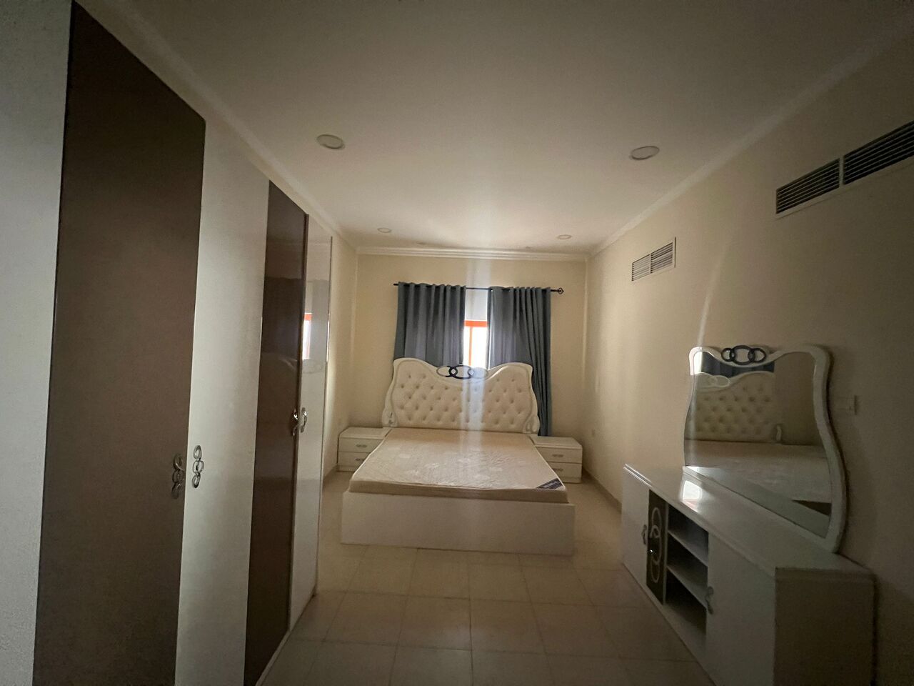 Burhama, Apartments, Flats, Houses & Villas, BHD 350/month,  Furnished,  3 BR,  Apartment For Rent In Burhama | Near Dana Mall