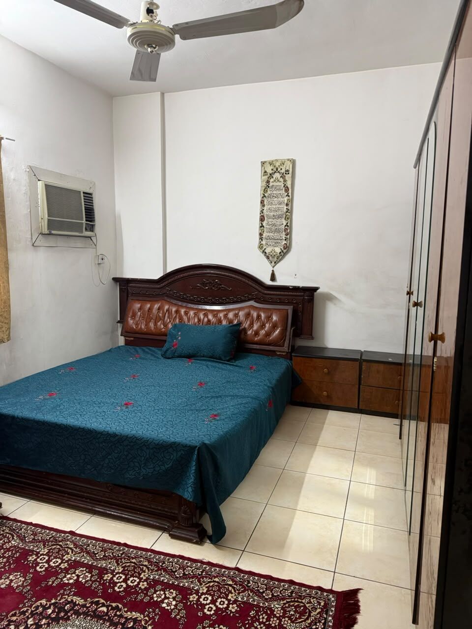 Hara, Apartments, Flats, Houses & Villas, SAR 1250/month,  Furnished,  1 BR,  Room For Rent &ndash; Single Executive Bachelor Only In Family Building Apartment