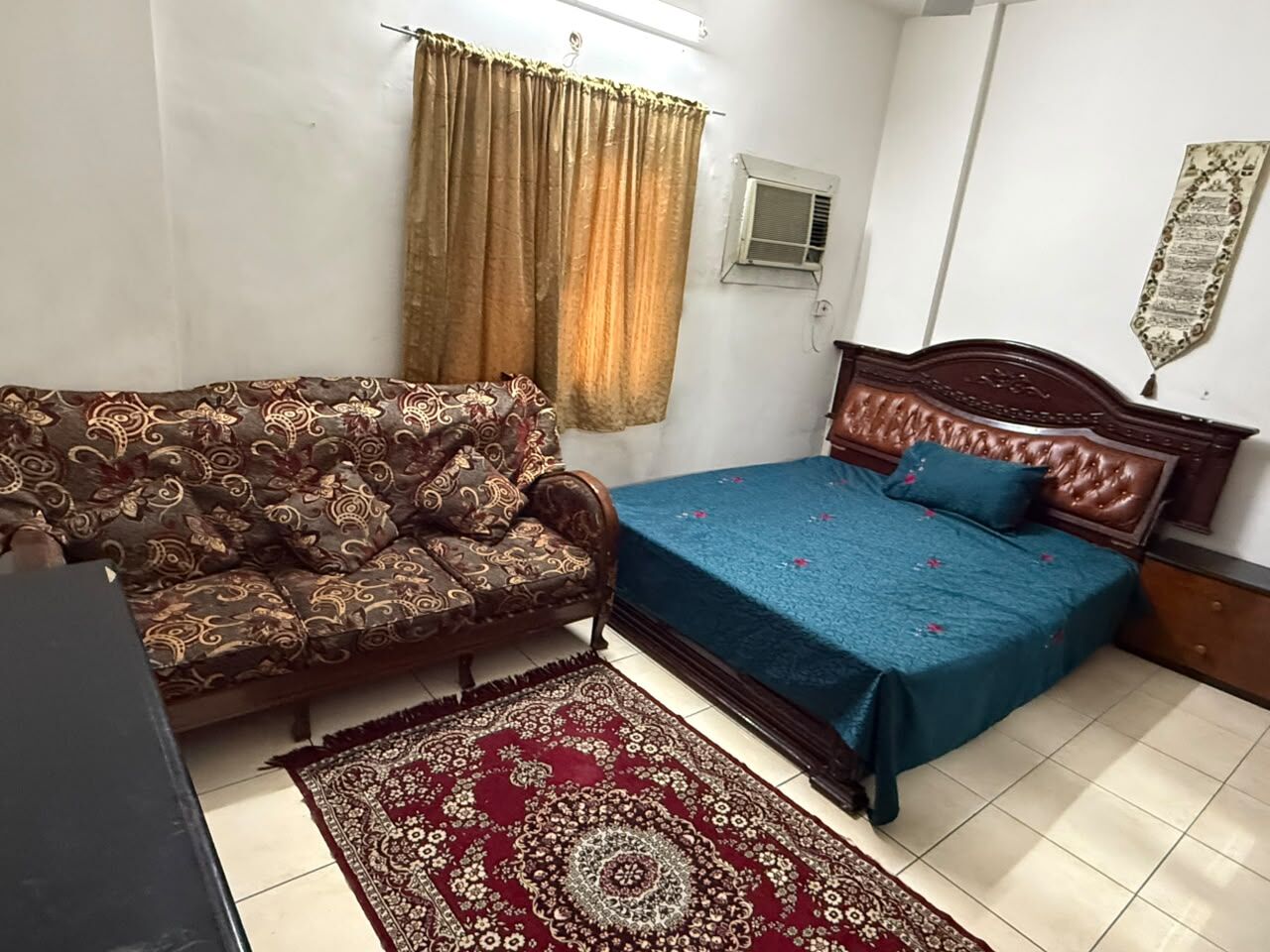 Hara, Apartments, Flats, Houses & Villas, SAR 1250/month,  Furnished,  1 BR,  Room For Rent &ndash; Single Executive Bachelor Only In Family Building Apartment