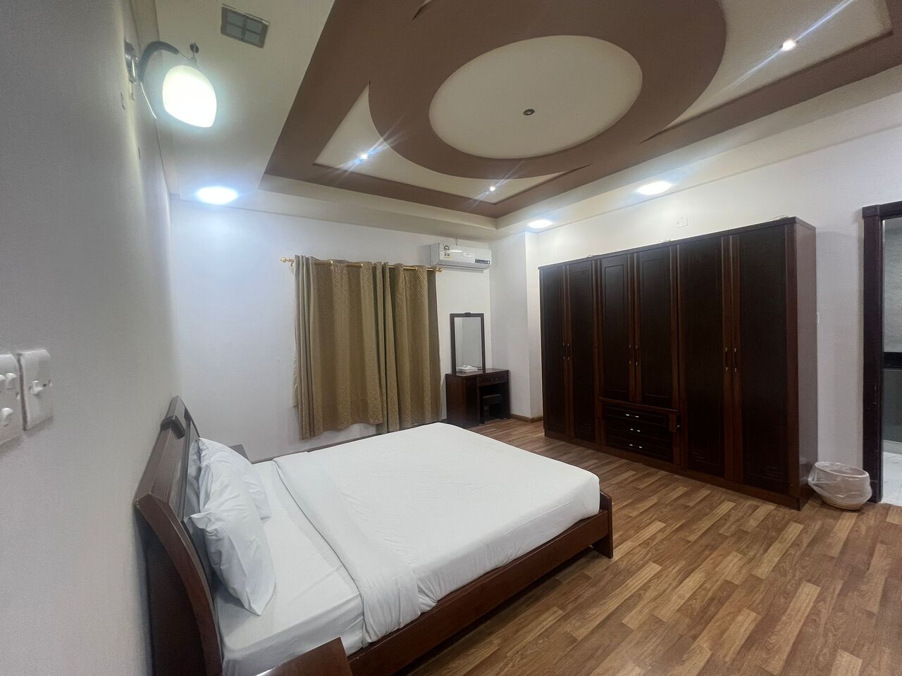 Juffair, Apartments, Flats, Houses & Villas, BHD 200/month,  Furnished,  Studio,  Studio Apartment For Rent In Juffair | Balcony | EWA Inclusive