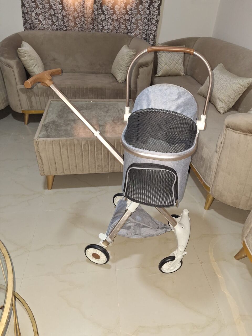 Riyadh, Pet Supplies, SAR 450,  Cat Carrier Trolley Type For Sale