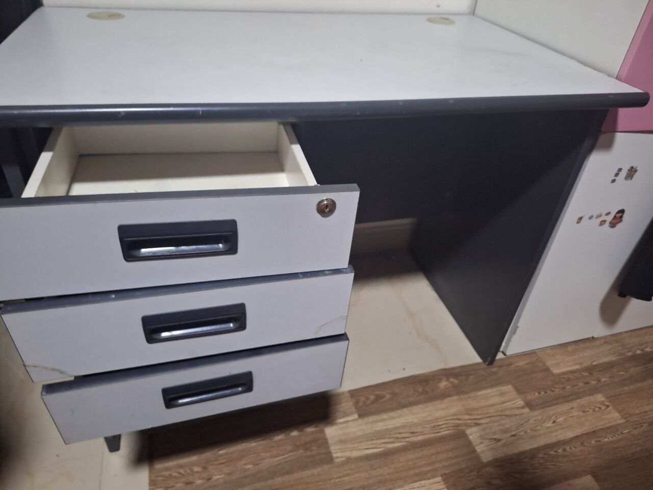Riyadh, Furniture, SAR 150,  Laptop Or Study Table For Sale (Grey Color)