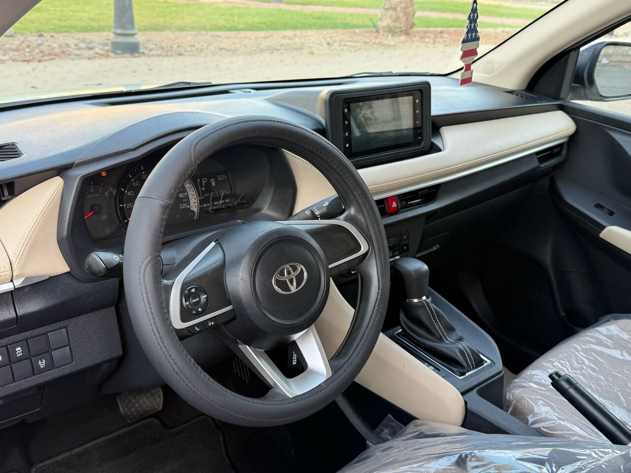 Jeddah, Vehicles, Cars & Trucks , SAR 46000,  Toyota Yaris,  2023,  Automatic,  60000 KM,