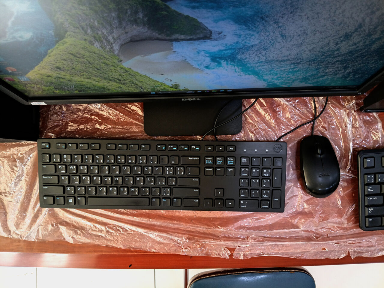 Riffa, Computers, BHD 105,  DELL Computer Set Intel Core I7 7th Gen DDR4 8GB RAM/240GB SSD 22&rsquo;&rsquo;inch Monitor Full HD