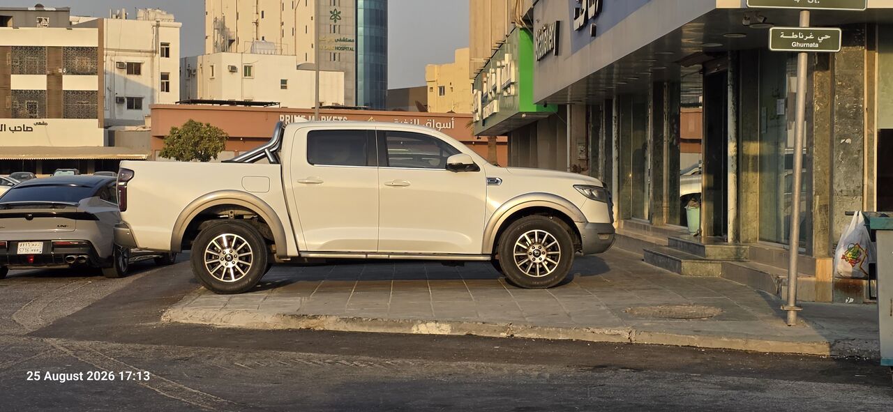 Riyadh, Passenger Transport, Pickup With Driver
