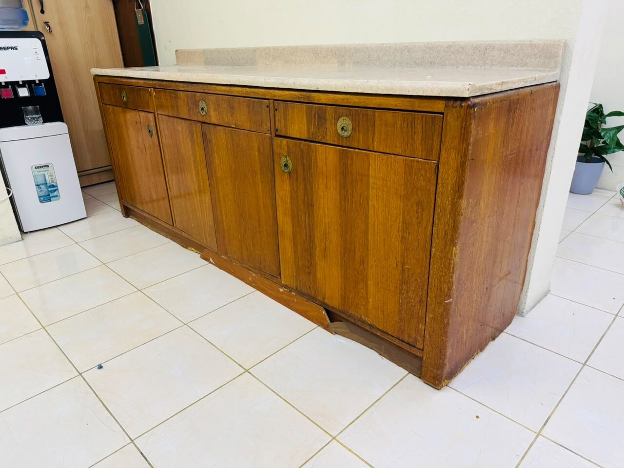 Riyadh, Furniture, SAR 50,  Marble Top Cabinet