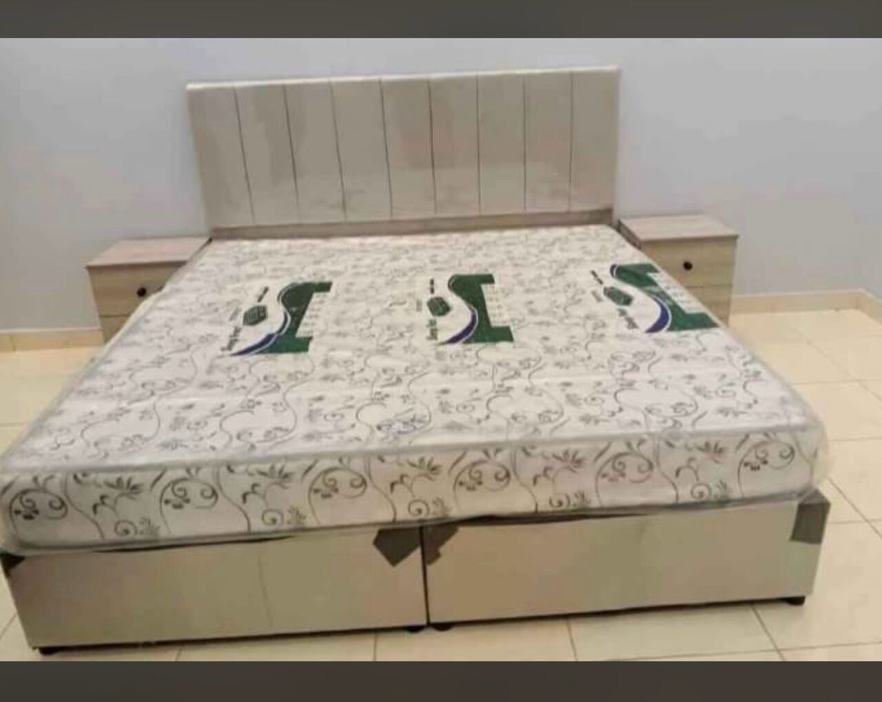 Jeddah, Furniture, SAR 5,  Brand New Beds Are Available For Sale With Best Quaility At Affordable Pricess. All Sizes.