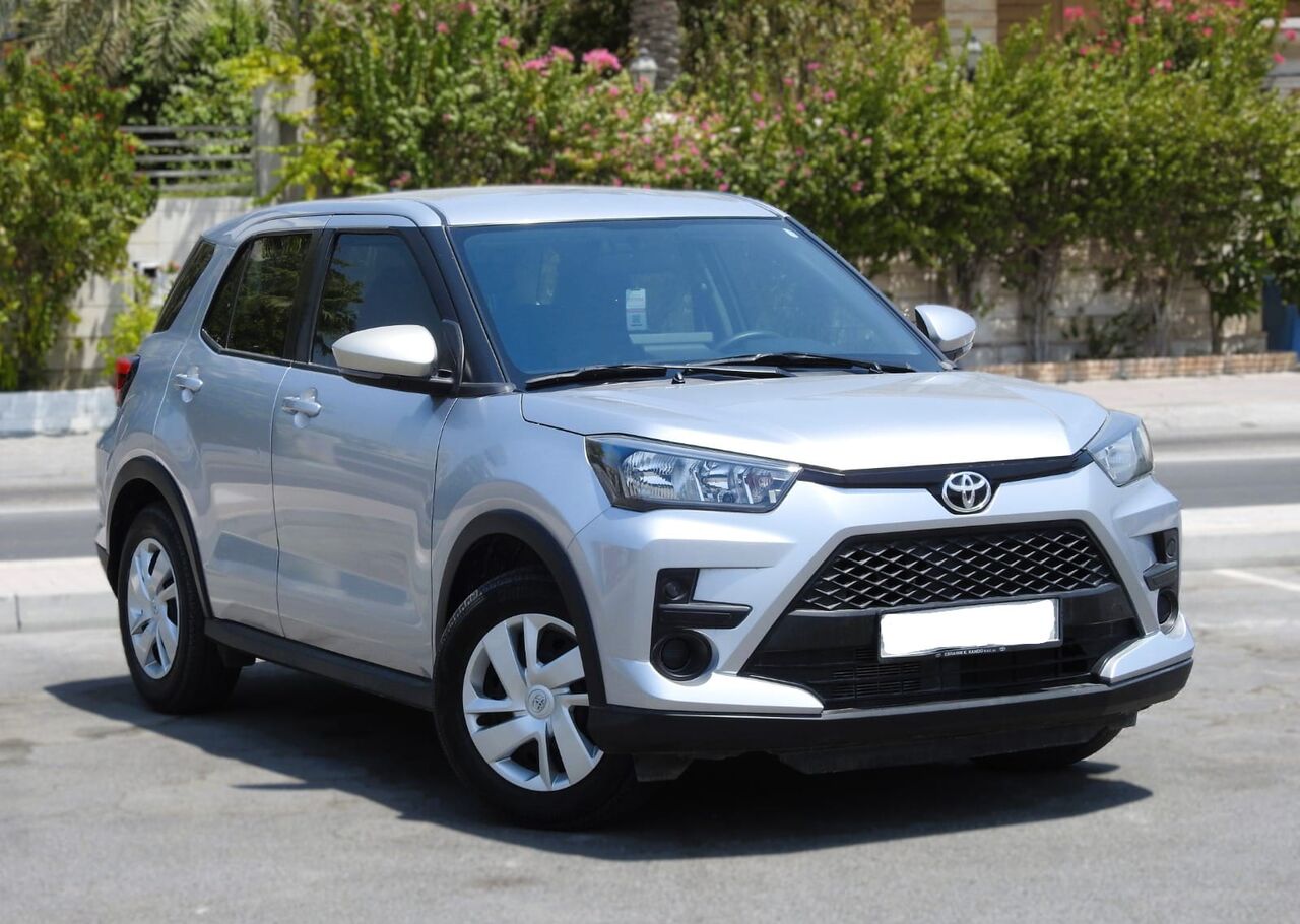 Manama, Vehicles, Cars & Trucks , BHD 4600,  TOYOTA RAIZE,  2023,  Automatic,  21000 KM,    MODEL, LOW KM,SINGLE OWNER,ZEROI ACCIDENT, AGENT MAINTAINED,FOR SALE