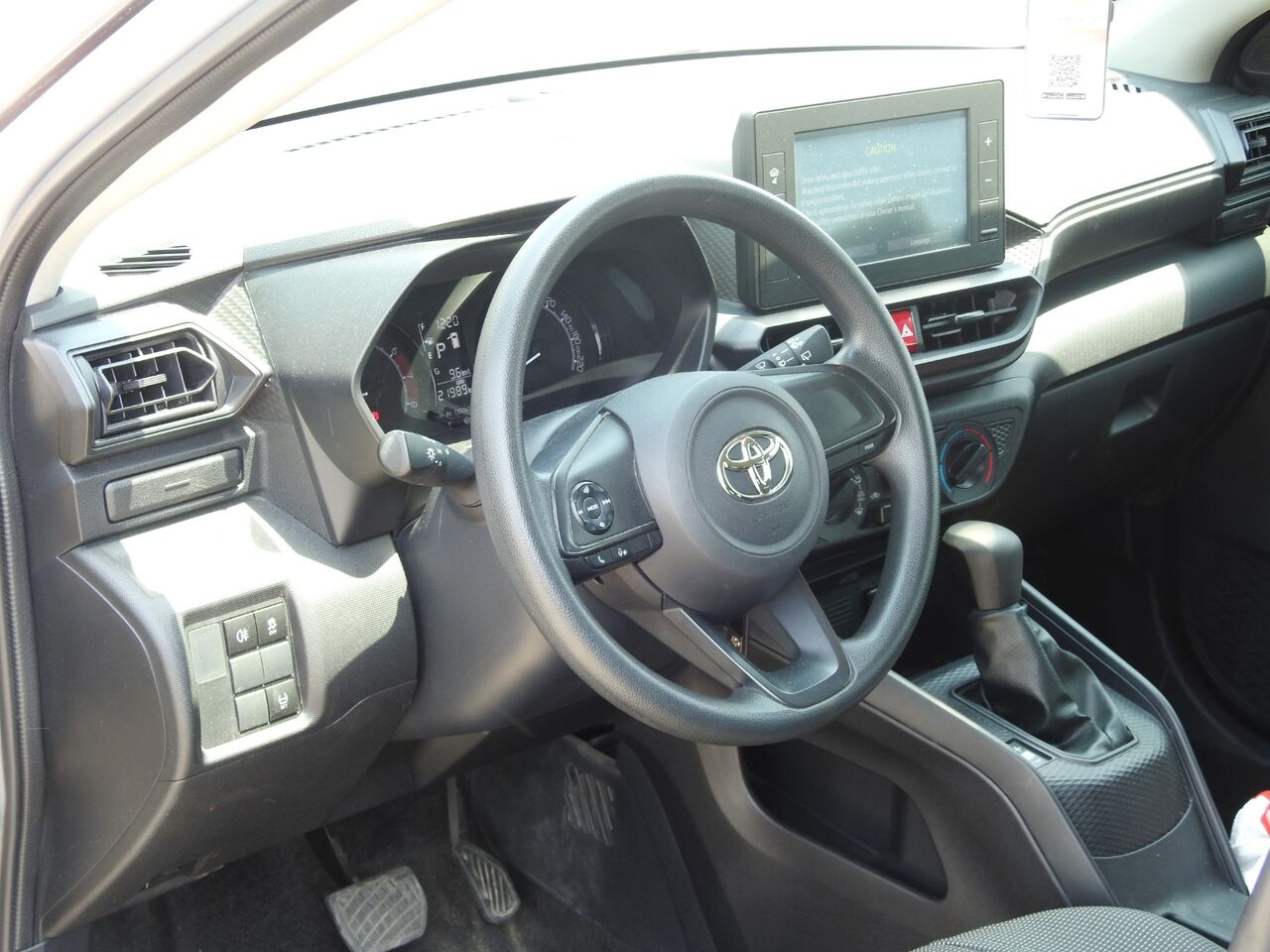Manama, Vehicles, Cars & Trucks , BHD 4600,  TOYOTA RAIZE,  2023,  Automatic,  21000 KM,    MODEL, LOW KM,SINGLE OWNER,ZEROI ACCIDENT, AGENT MAINTAINED,FOR SALE