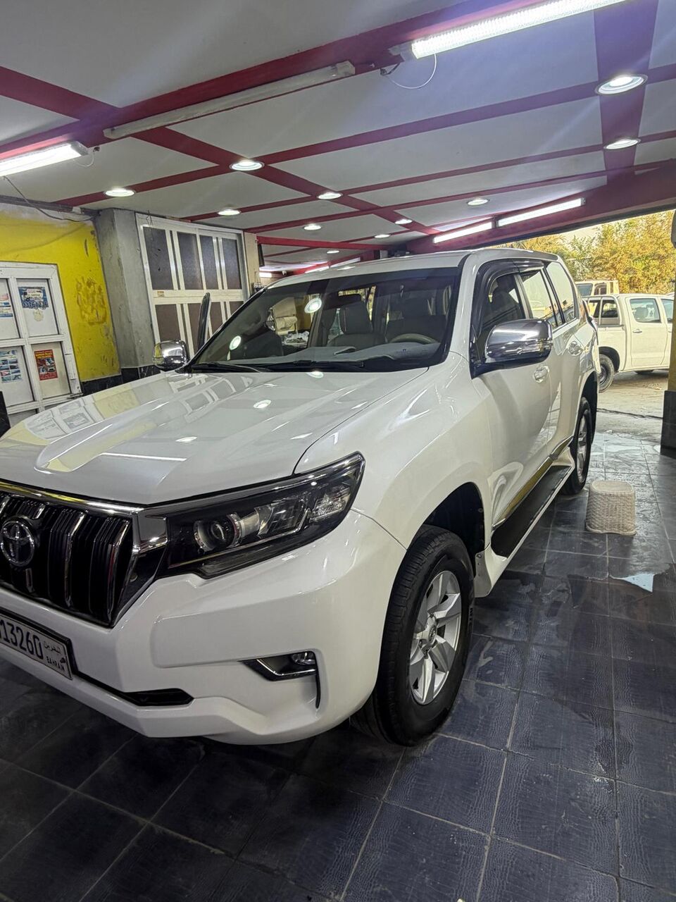Manama, Vehicles, Cars & Trucks , Toyota Prado,  2018,  Automatic,  175000 KM,