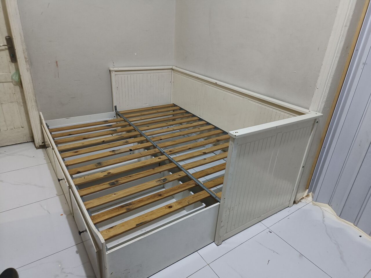 Jeddah, Furniture, SAR 200,  Ikea Sofa Cumbed ( Hemnes) With 1 Free Mattress