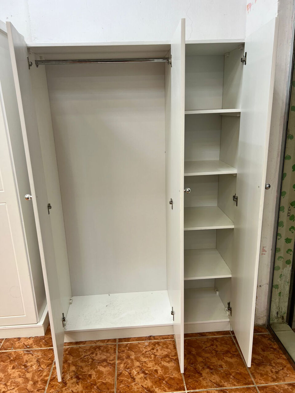 Jeddah, Furniture, SAR 5,  Luxury Wooden Wardrobes In All Size With Best Quaility Sre Available For Sale At Low Price
