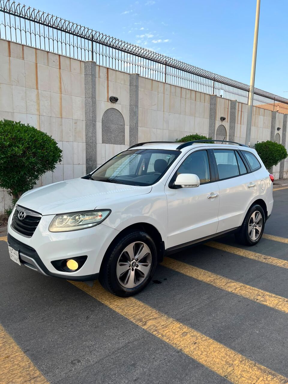 Jeddah, Vehicles, Cars & Trucks , SAR 21,  Hyundai Santa Fe,  2012,  Automatic,  260 KM,  Santa Fe