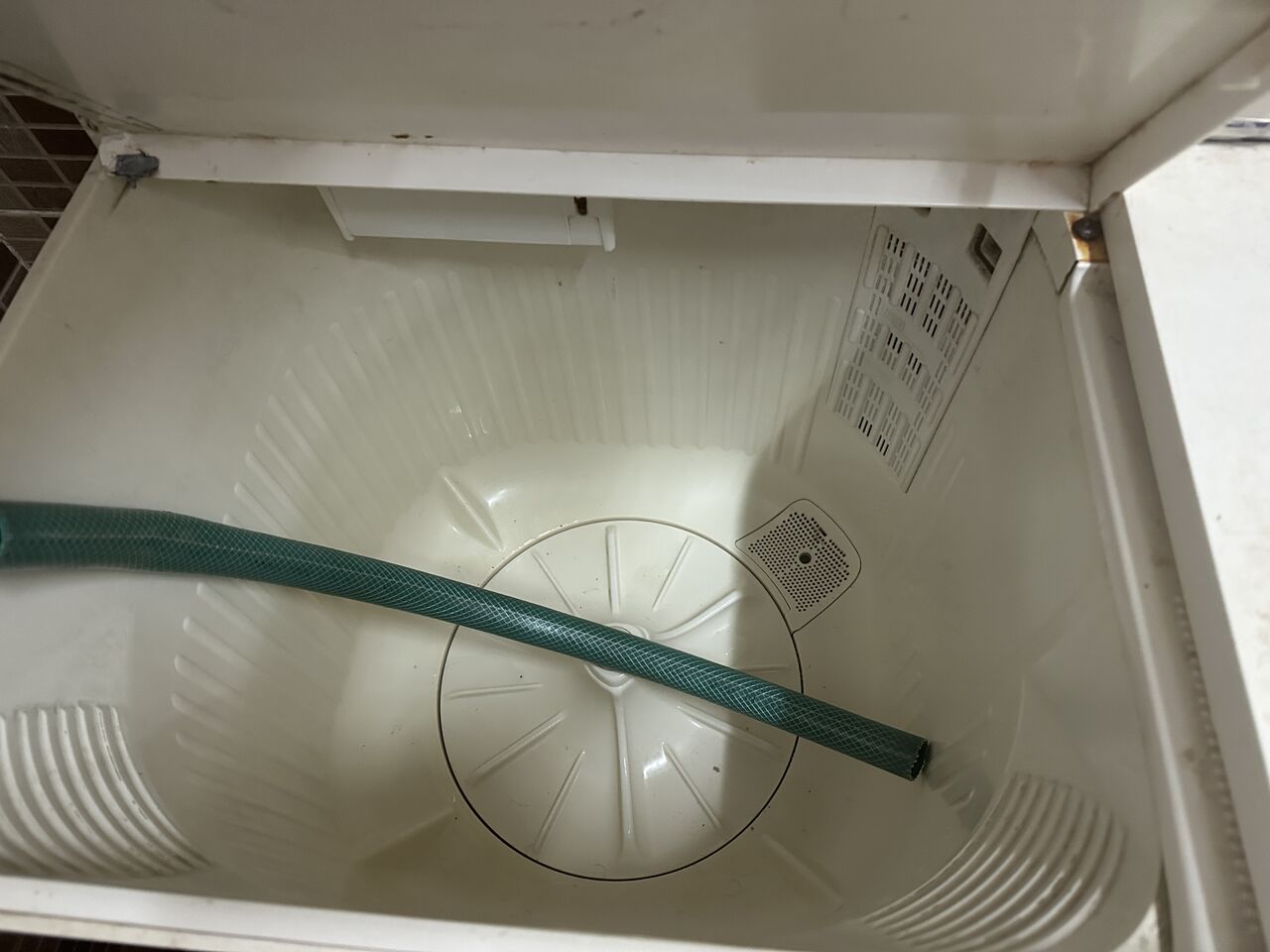 Al Hamadaniyyah, Appliances, SAR 1,  3 Ac&rsquo;s With Good Conditions And 2 Fridges And 2 Washing Machin
