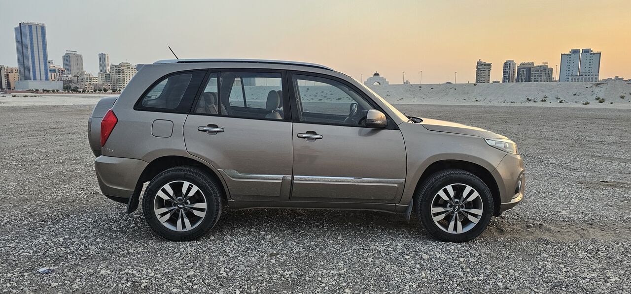 Juffair, Vehicles, Cars & Trucks , BHD 1490,  Chery Tiggo 3,  2019,  Automatic,  88000 KM,  2.0cc , Neat And Clean, Multiple Features