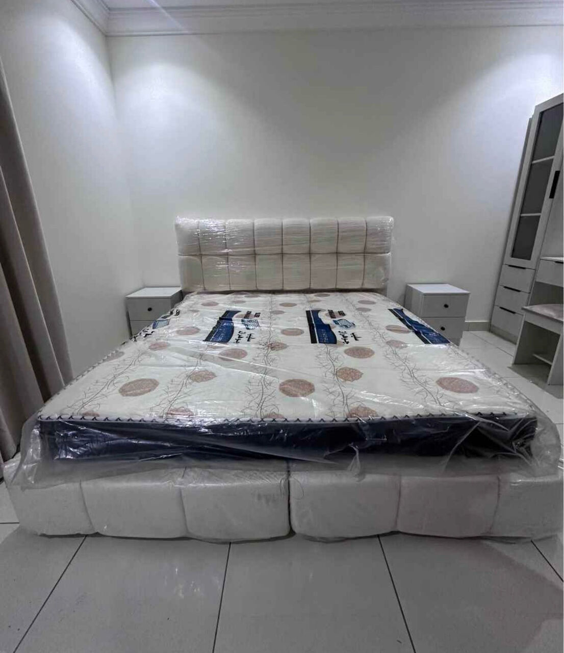 Jeddah, Furniture, SAR 5,  Premium Quality And Luxury Double Bed Set Available