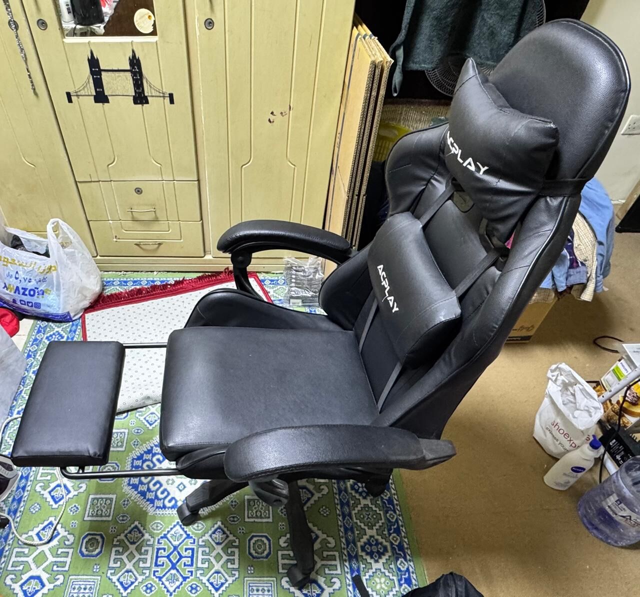 Khobar, Household Items, SAR 600,  GAMMING CHAIR WITH TABLE AND T.V